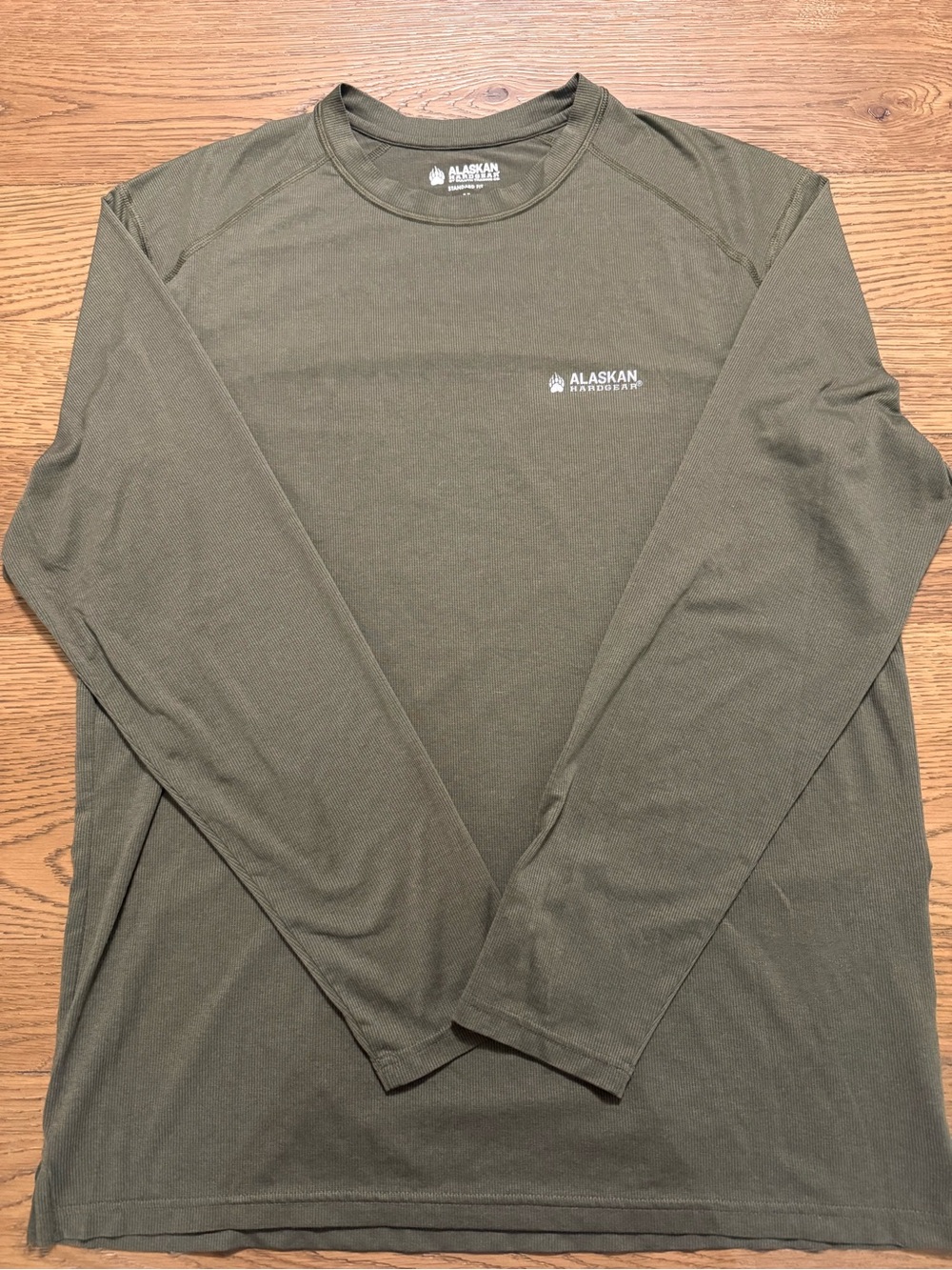Alaskan HardGear Men's Long-Sleeve Crew Neck Shirt standard Fit - Olive Green